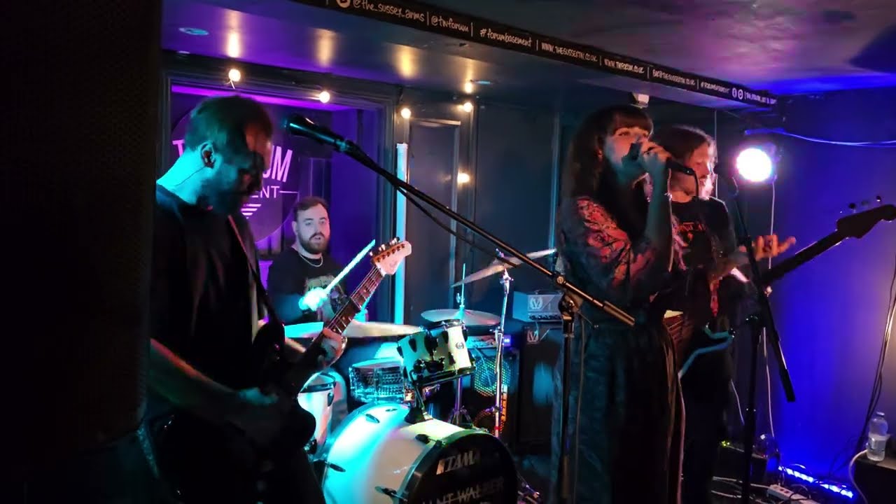 Giant Walker "Eraser, Obscurer" 10/10/2024 Live at the Sussex Arms in 4K