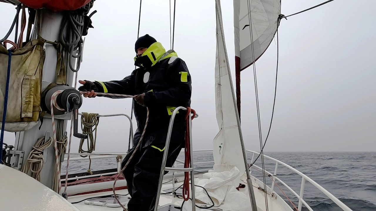 Jade#53 - Du D&Eacute;TROIT DE MAGELLAN au CANAL BEAGLE : 50 n&oelig;uds de vent pour le Nouvel An!