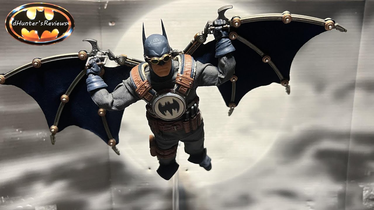 Обзор и сравнение коллекционной фигурки Mezco Batman Gotham By Gaslight 1:12