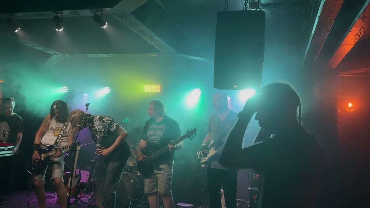 Rein T. Rebane & STAR 11 - Thunderstruck ja Maarjamaa