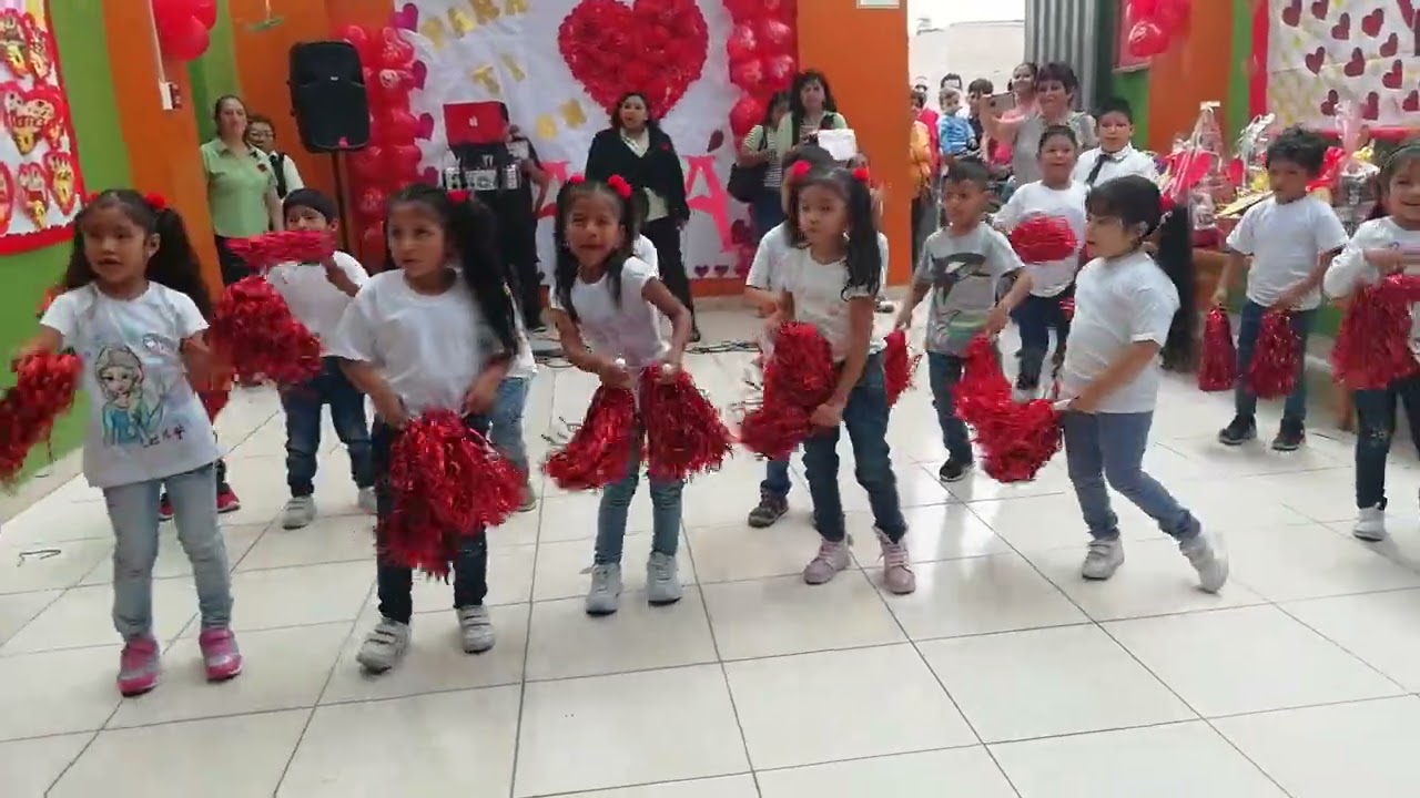 Vania Herrera happy kids