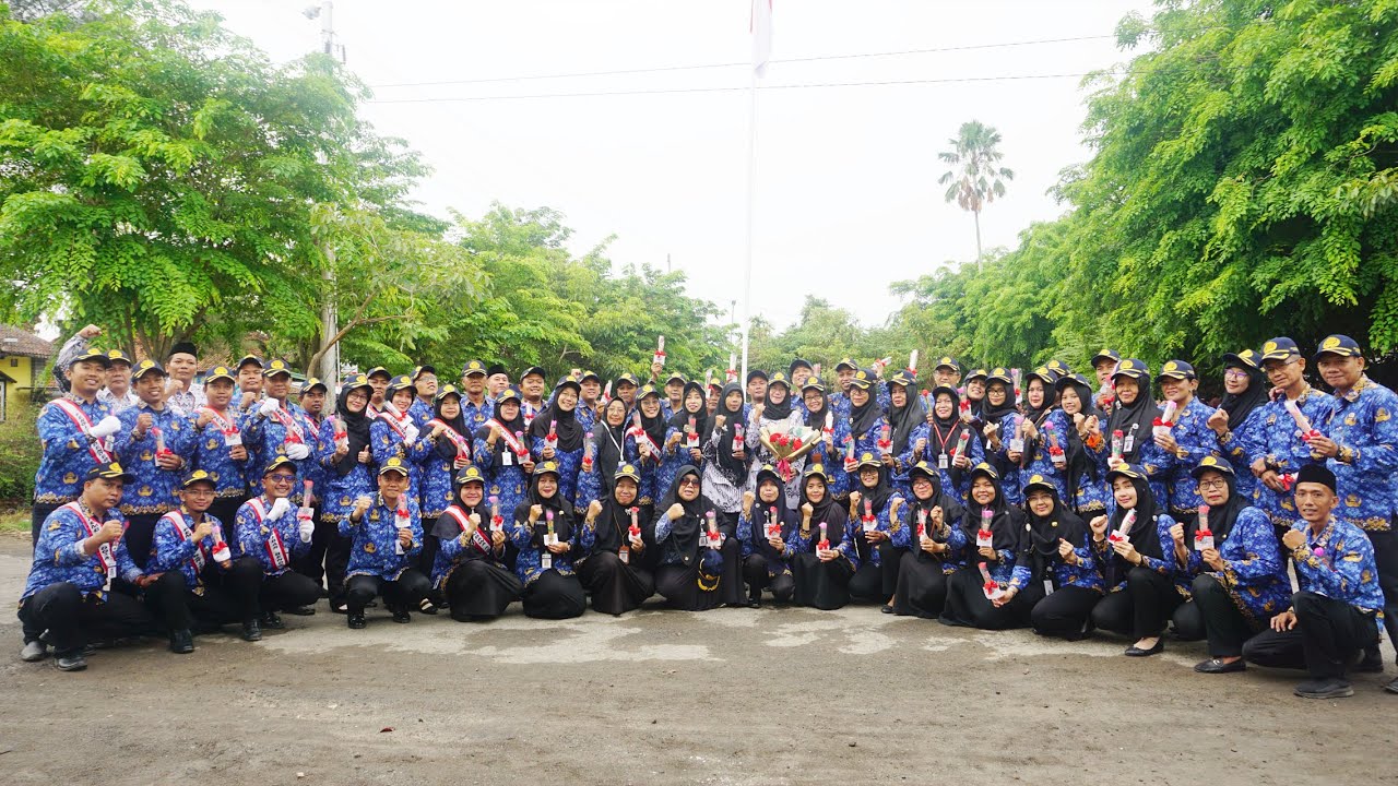 Paduan Suara Guru SMANSA Tegal
