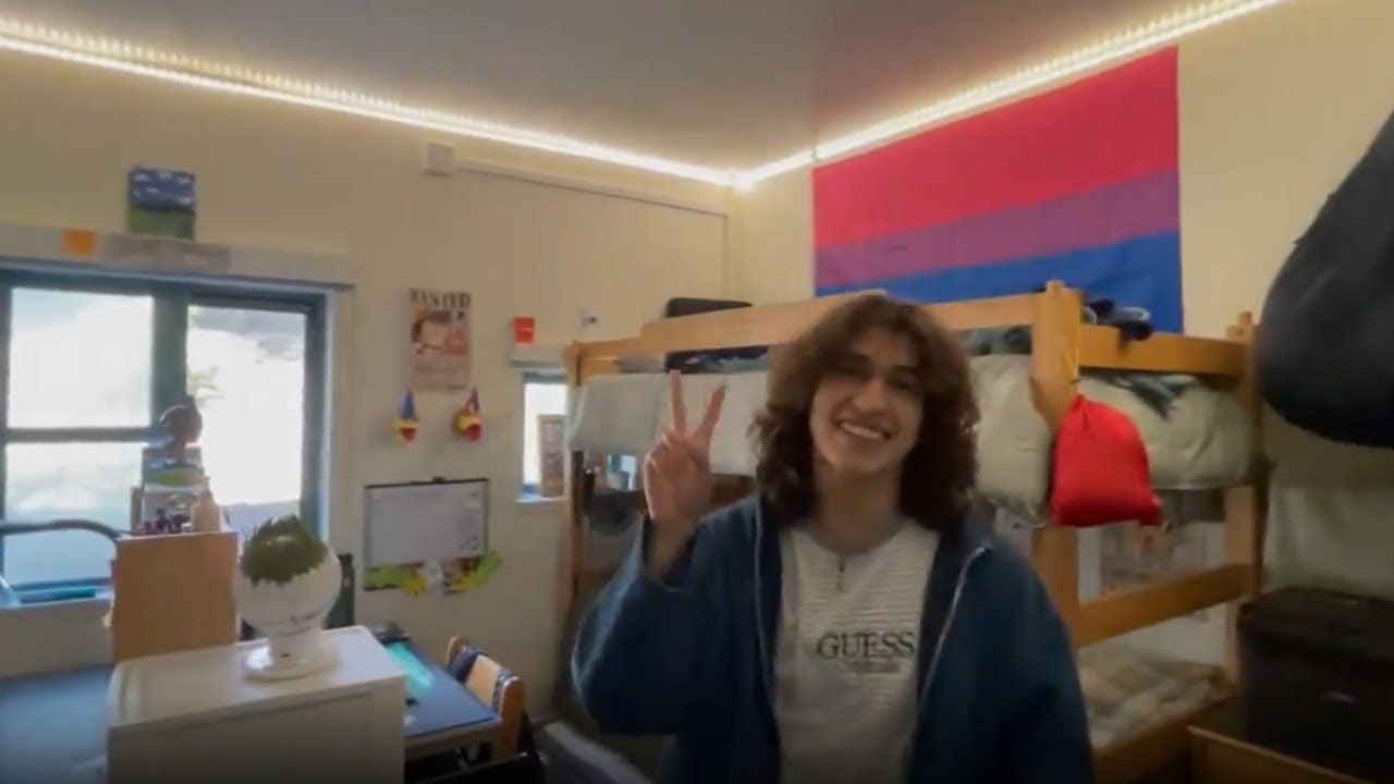 TB - Dope Rachel Carson Dorm Tour at UC Santa Cruz!