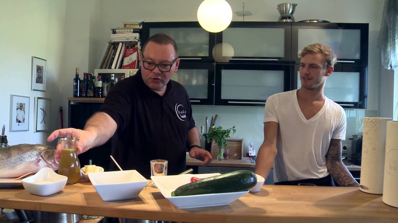 Zander - Zucchini Tempura - Pannonischer Sud