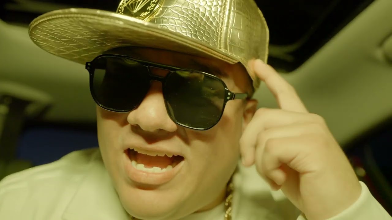 BESOS FT. BASTY CORVALAN X AMENADIEL X JAIRO LA MONARQUIA X YABEL X WICHI TRUE YOUNG