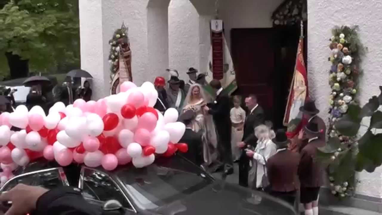 Traumhochzeit mit Glanz und Gloria: Maria Theresia von Thurn und Taxis sagte &lsquo;ja&rsquo;!