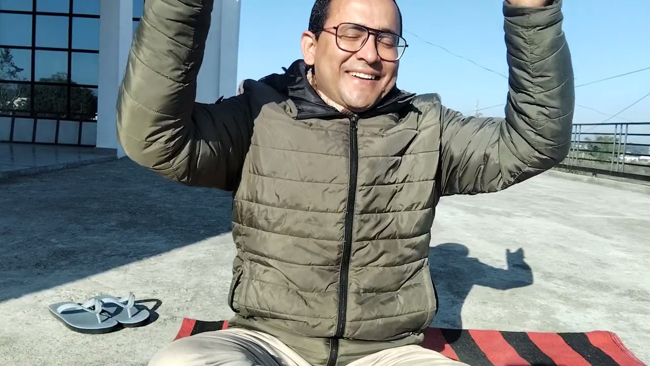 Yoga session - Laughter Yoga हास्य योग!                      Laugh Louder!#viral#laugh#therapy#life 