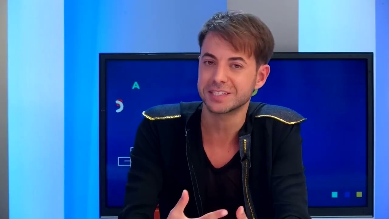 Entrevista y actuación en 