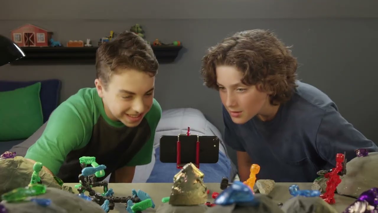 KlikBot Galaxy Defenders vs Modulus 👾 | Stop Motion Adventure