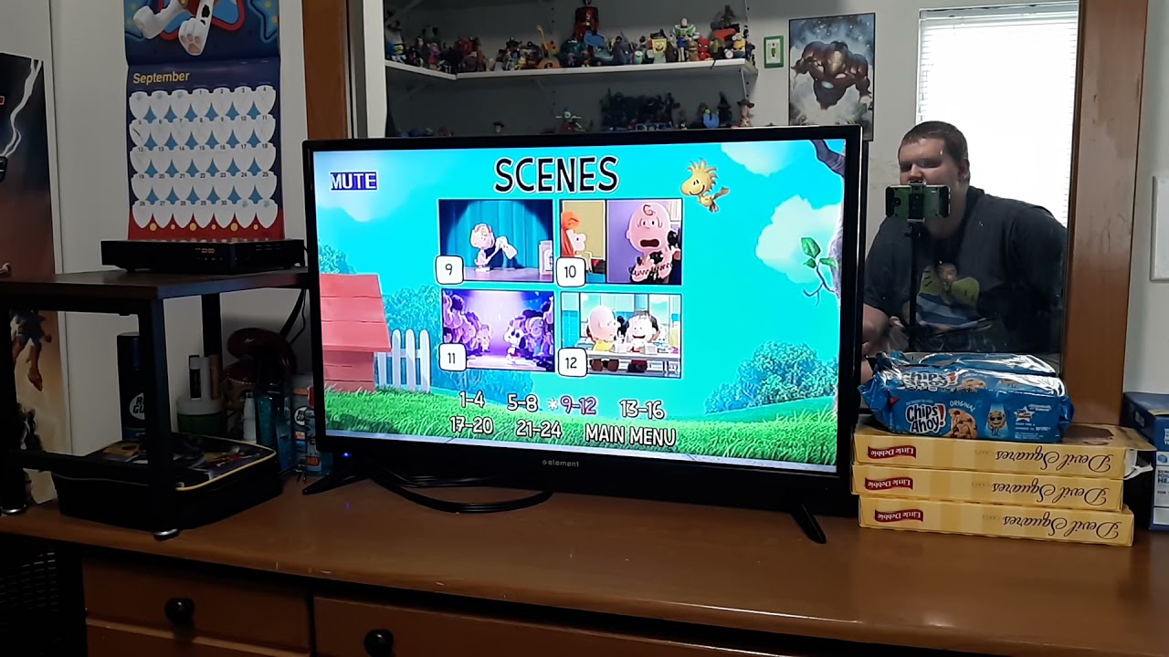 Menu Walkthrough Of BlueSky Studios: The Peanuts Movie DVD From 2015 🐕🐩🐤🛩🏈