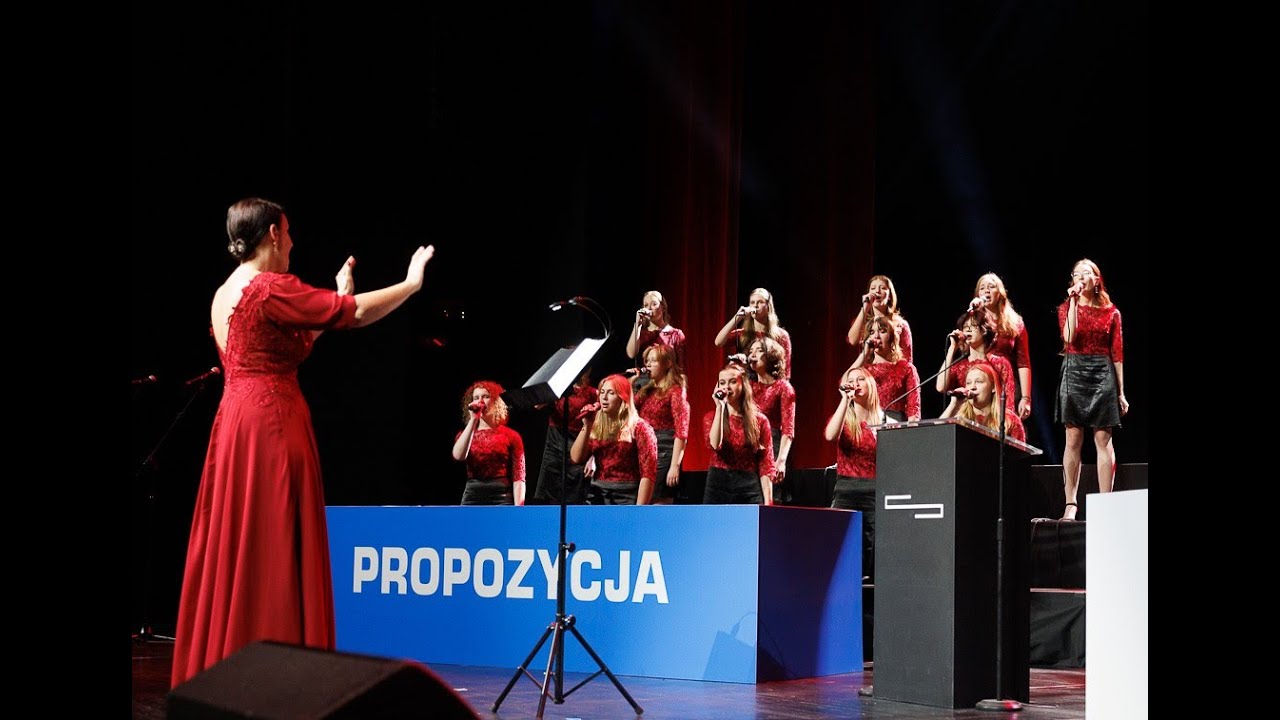 Rolling in the Deep - chór Akademos High School