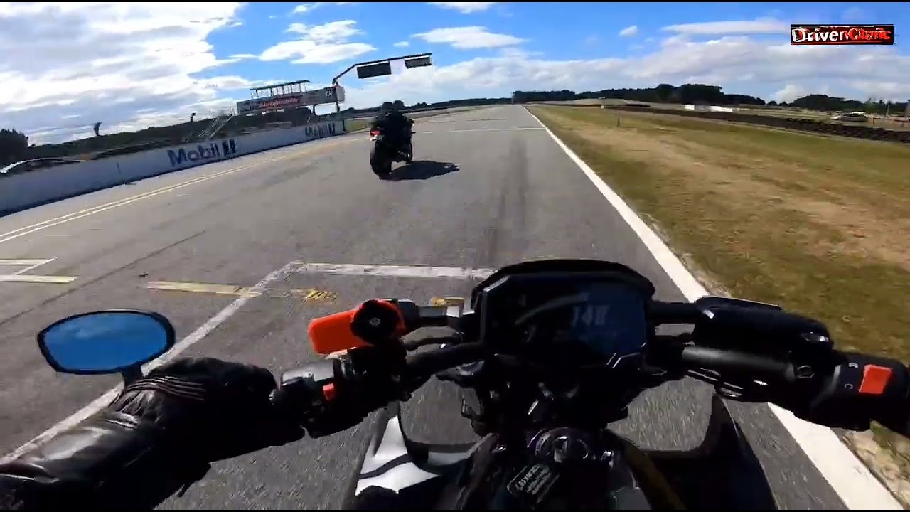 Z650 track day