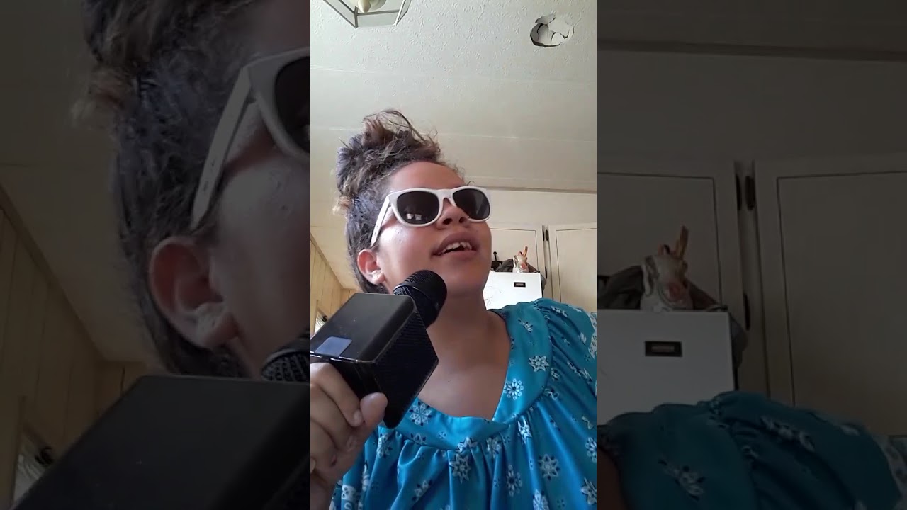I'm a Mom, and I Curse- Magenta Hempleton
