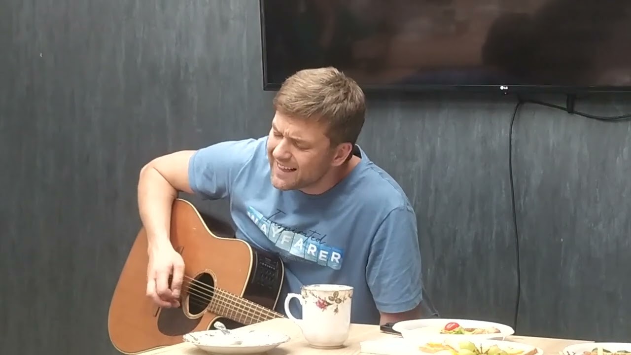 Георгий Колдун - Снова месяц взошел на трон