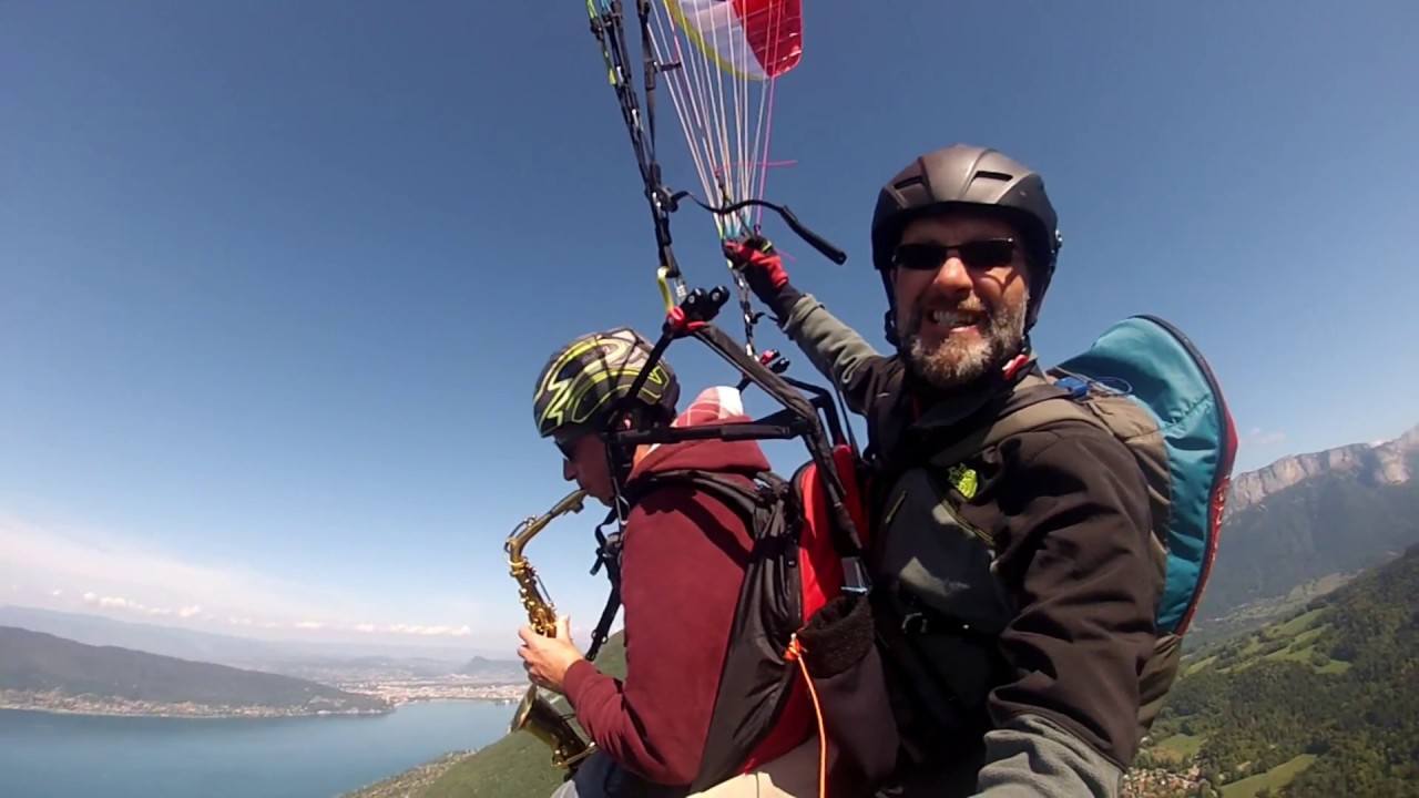 Sax and Skin, Hardcore Saxophony on a Single Skin Tandem in Annecy, Col de Fretes Launch