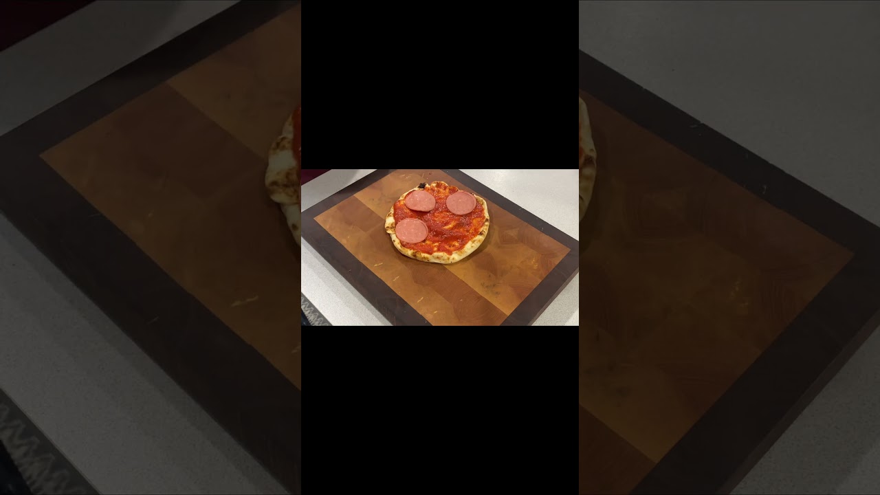 Easy pepperoni nann bread pizza