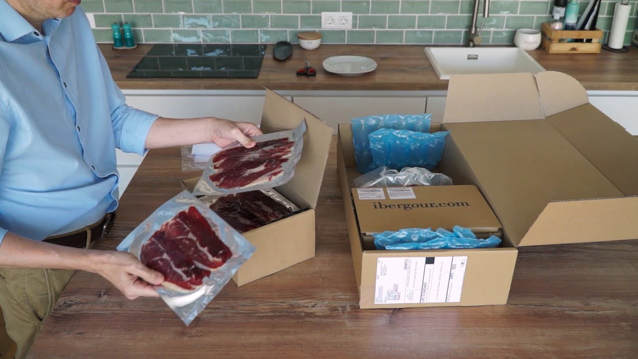 Unboxing di un prosciutto spagnolo affettato da ibergour.com