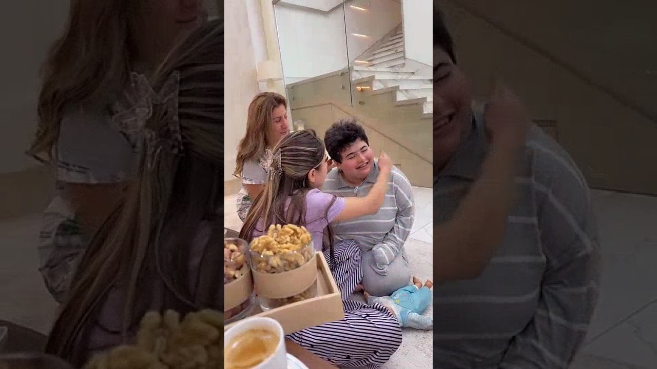 ريتشو يحرج أمه امام الجميع بسؤال غريب 🤭🔥