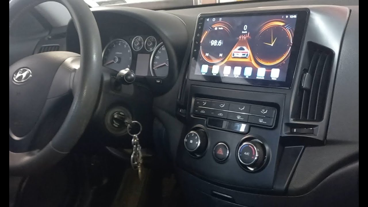 Instalación de Android Auto Radio y cámara de marcha atrás en Hyundai i30