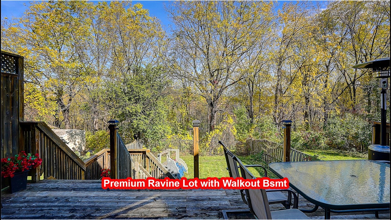32 Macauley Dr, Thornhill, ON
