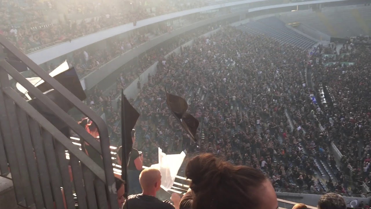TANKARD - SCHWARZ WEISS WIE SCHNEE / LIVE @ WALDSTADION FRANKFURT