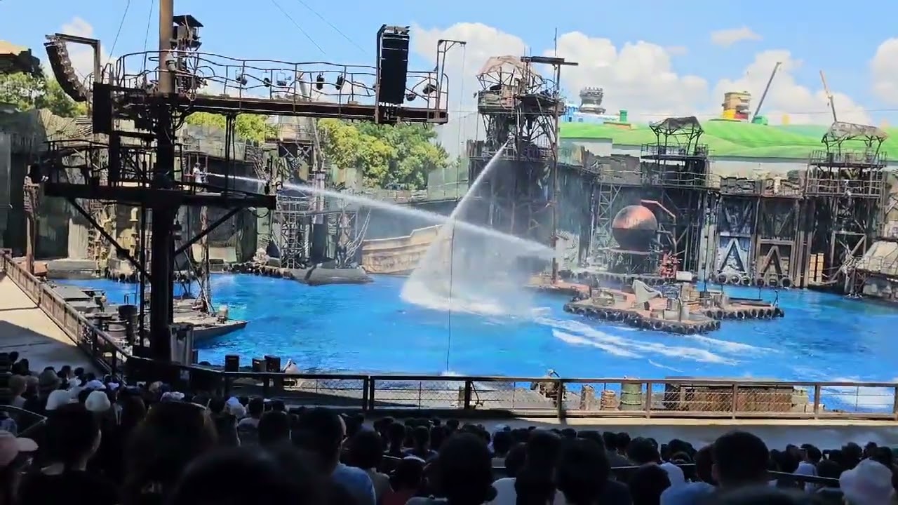 Universal studio Japan waterworld 어트렉션 실감나는  배우들의 액션 연기에 빠져든다 2023.8.1