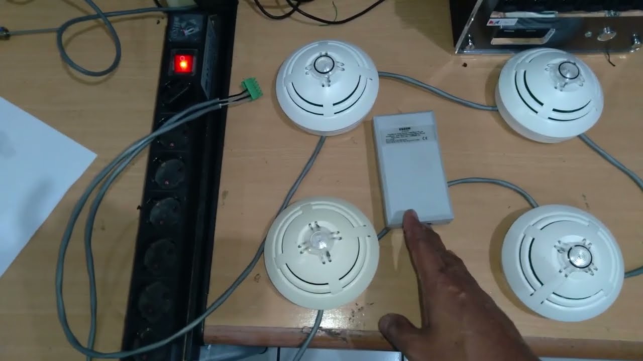 Esser Fieldbus Panel Interface For Wiring Test, Check Loop Wiring & Wiring Recognition IQ8 Device