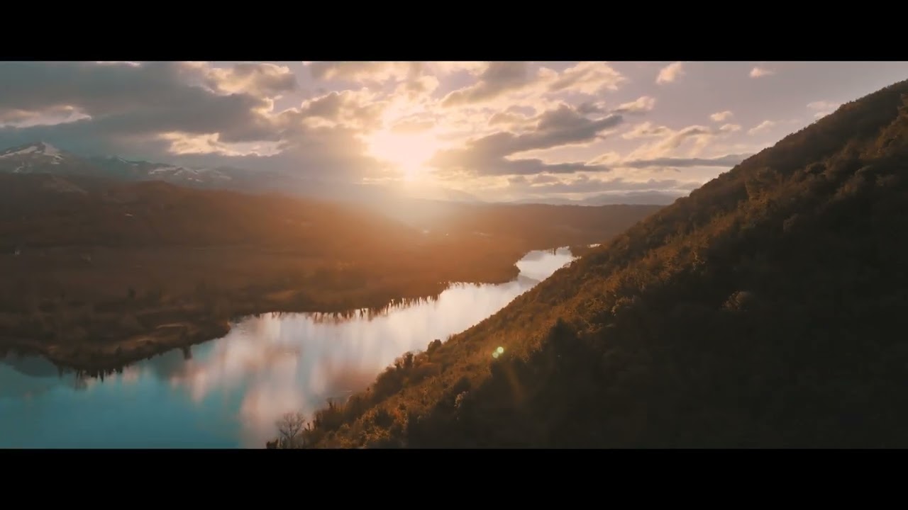 'Winter Colors' - Dji Mavic 3 Cine ( ProRes HQ 4k D-LOG 30 fps)