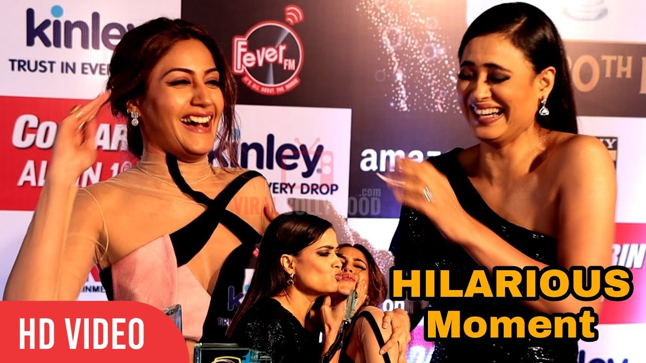 Surbhi Chandna and Shweta Tiwari CUTEST Moment together at 20th ITA Awards 2021