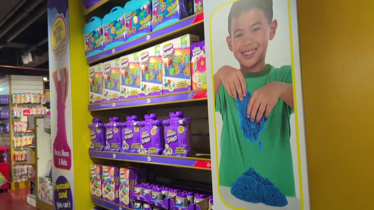 London's biggest toy store Hamley's  tour//Toys store 🏪#toy#london 