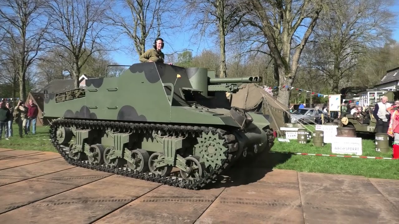 TANKS EN LEGER VOERTUIGEN 80 JAAR VRIJHEID WORT GEVIERT IN DALEN 5-4-2025 DRENTHE LIBERTY TOER