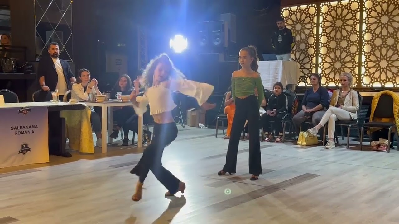 SARA CHIRU vs ERIKA CRAIOVEANU -Salsanama Bucuresti 2023