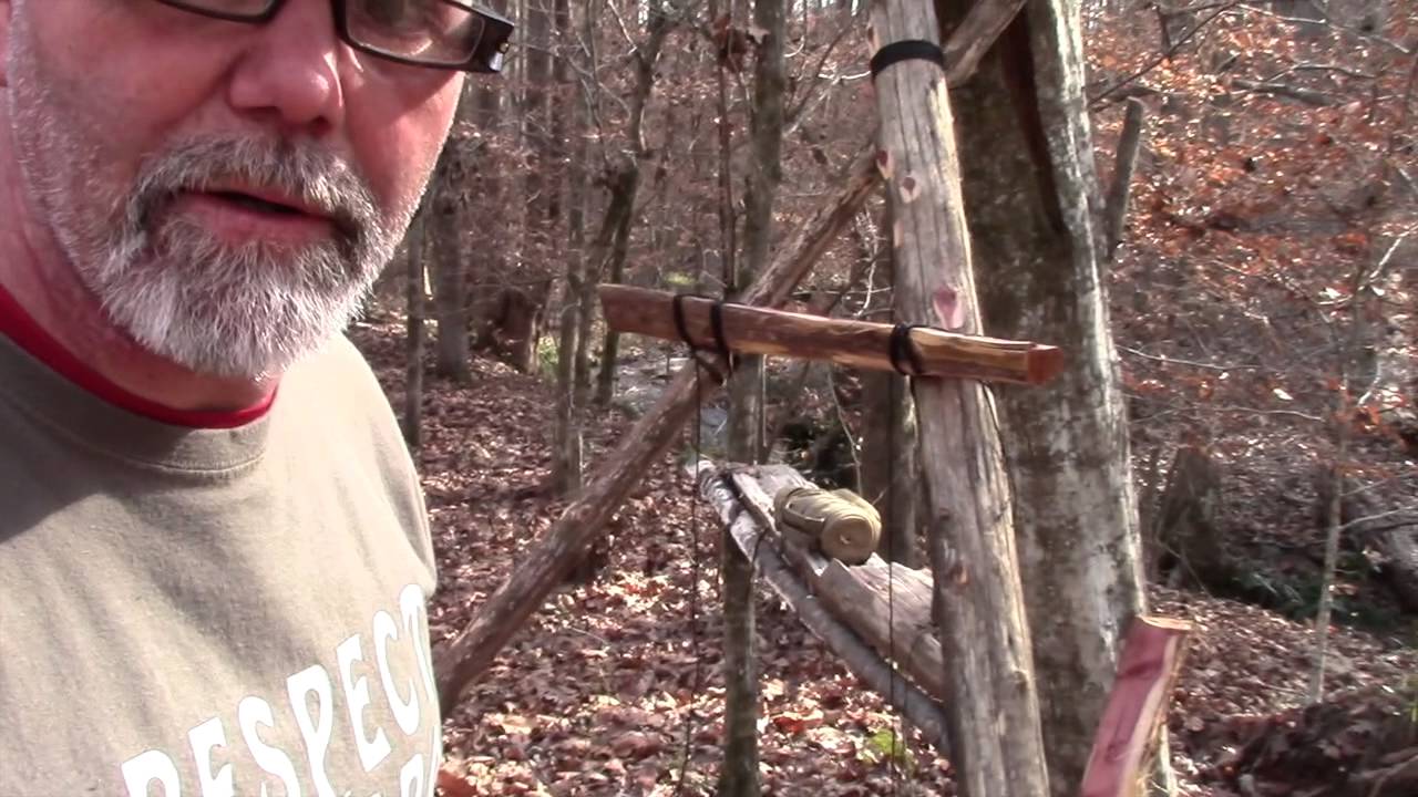 Making a Simple Shaving Ladder (Paring Ladder) in the Woods