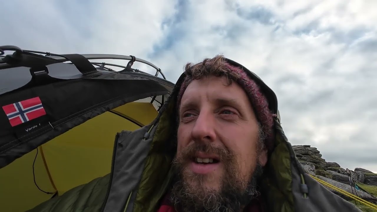 He wont be happy we're camping here.... Wildcamping on Darwall’s land 😜