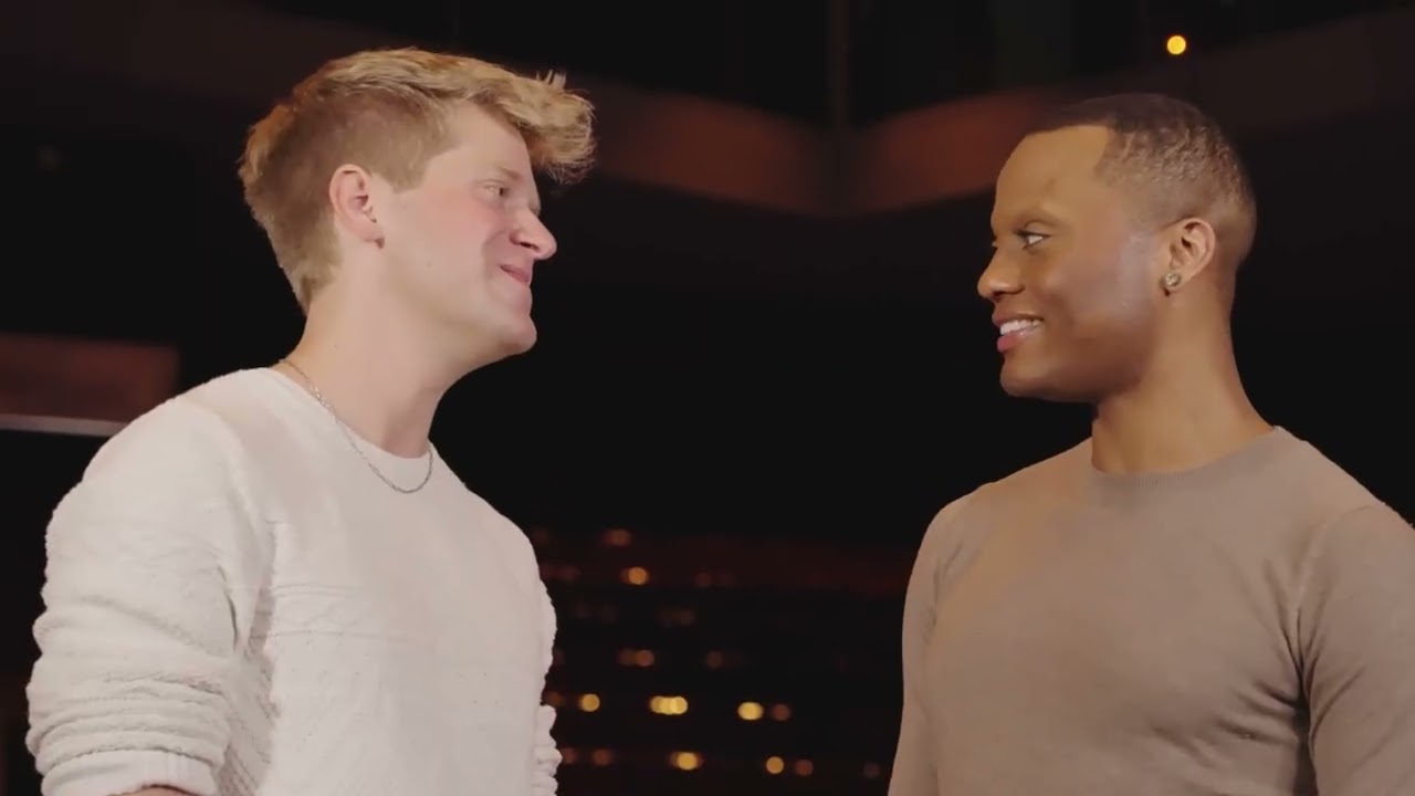 'Kinky Boots' Tour Stars Perform Acoustic 'Not My Father's Son'