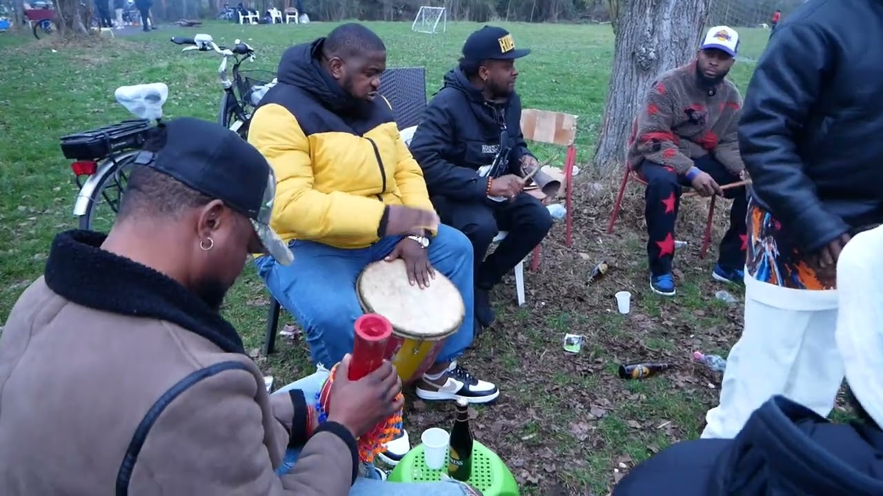 Dance 💃 🕺 and be happy Esan oyeee...