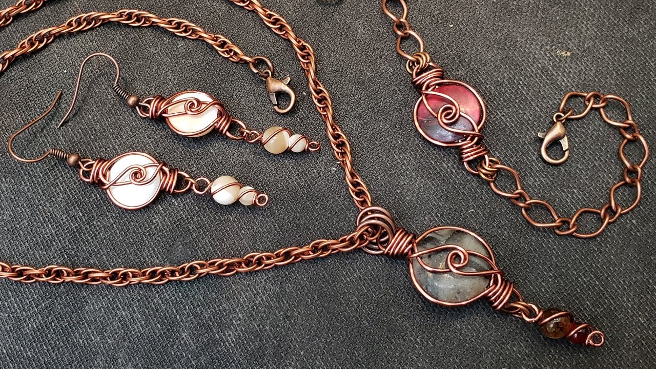 Beautiful Earrings/Necklace/Bracelet Set - Simple Design - Eps 188
