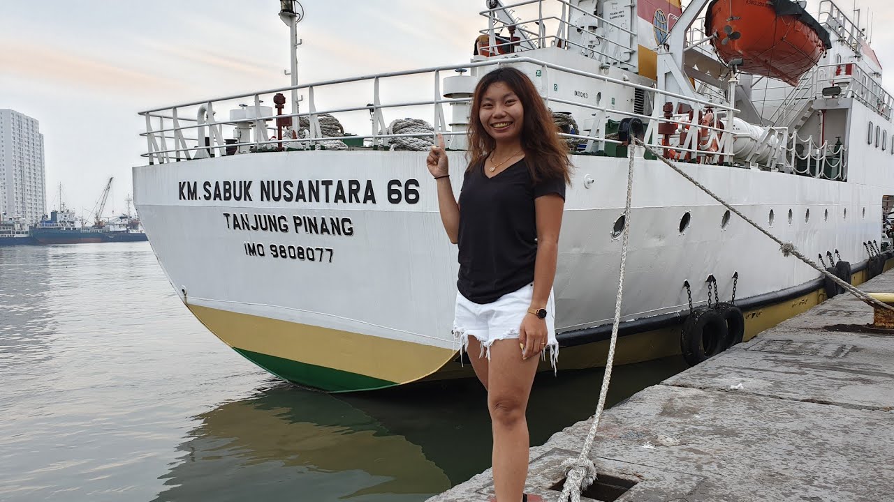 JAKARTA'S White Sand ISLAND PARADISE! $3.50 Five Hour PELNI Passenger Ship from Pulao Seribu