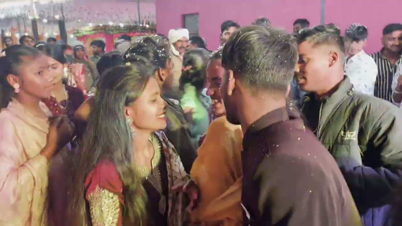 Tilak me masti dance by mr Vivek kumar ,Samit patel , Abhishek Tiwari and Samst baai bahen 