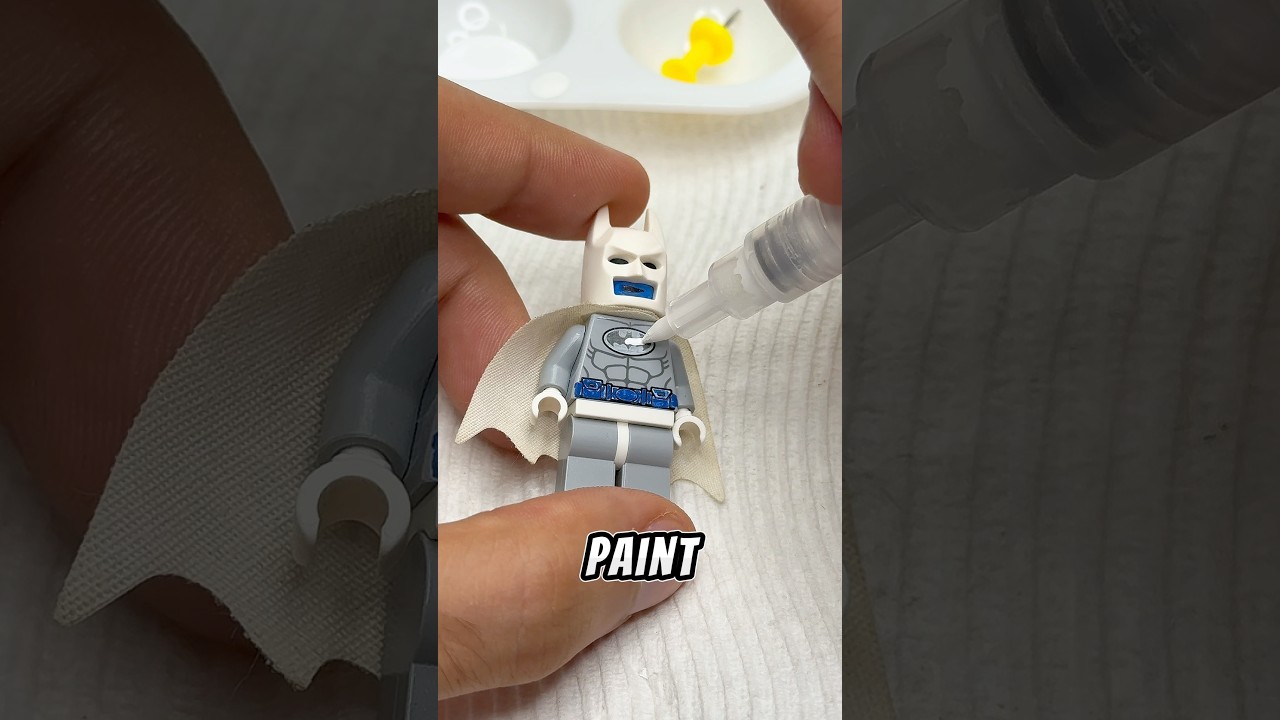 Я пытался исправить инвертированную минифигурку LEGO Бэтмена... Это невозможно #lego #legos #shorts