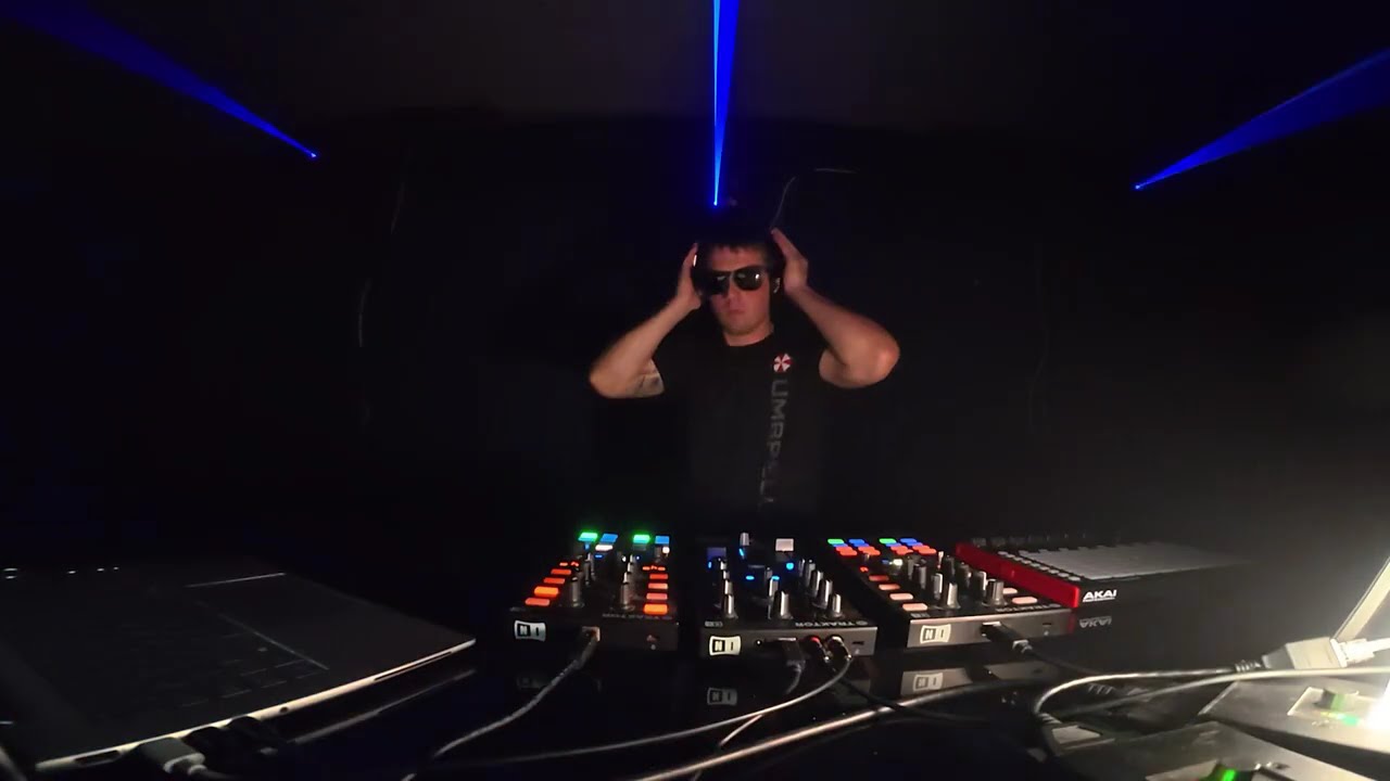 Show Laser LIVE !!! LZR — Act I | Maax | Live DJ Set