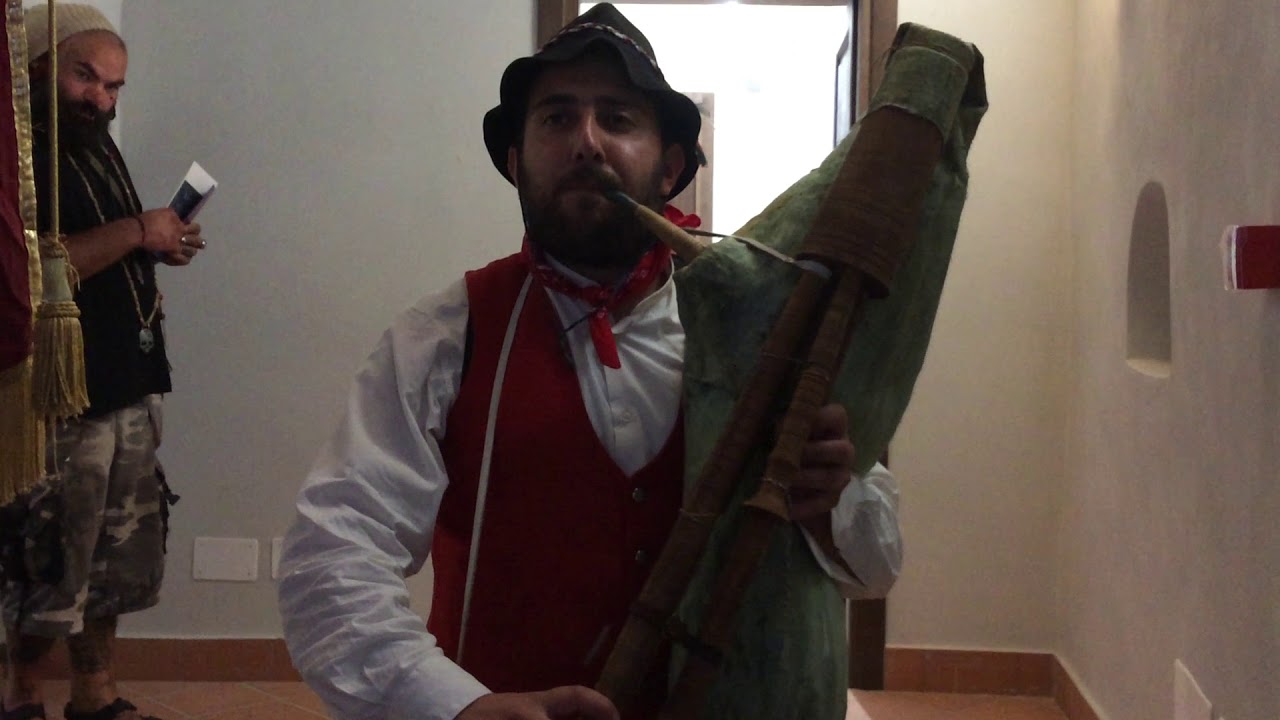 GRUPPO FOLK di CAGGIANO - Il SUONO della ZAMPOGNA