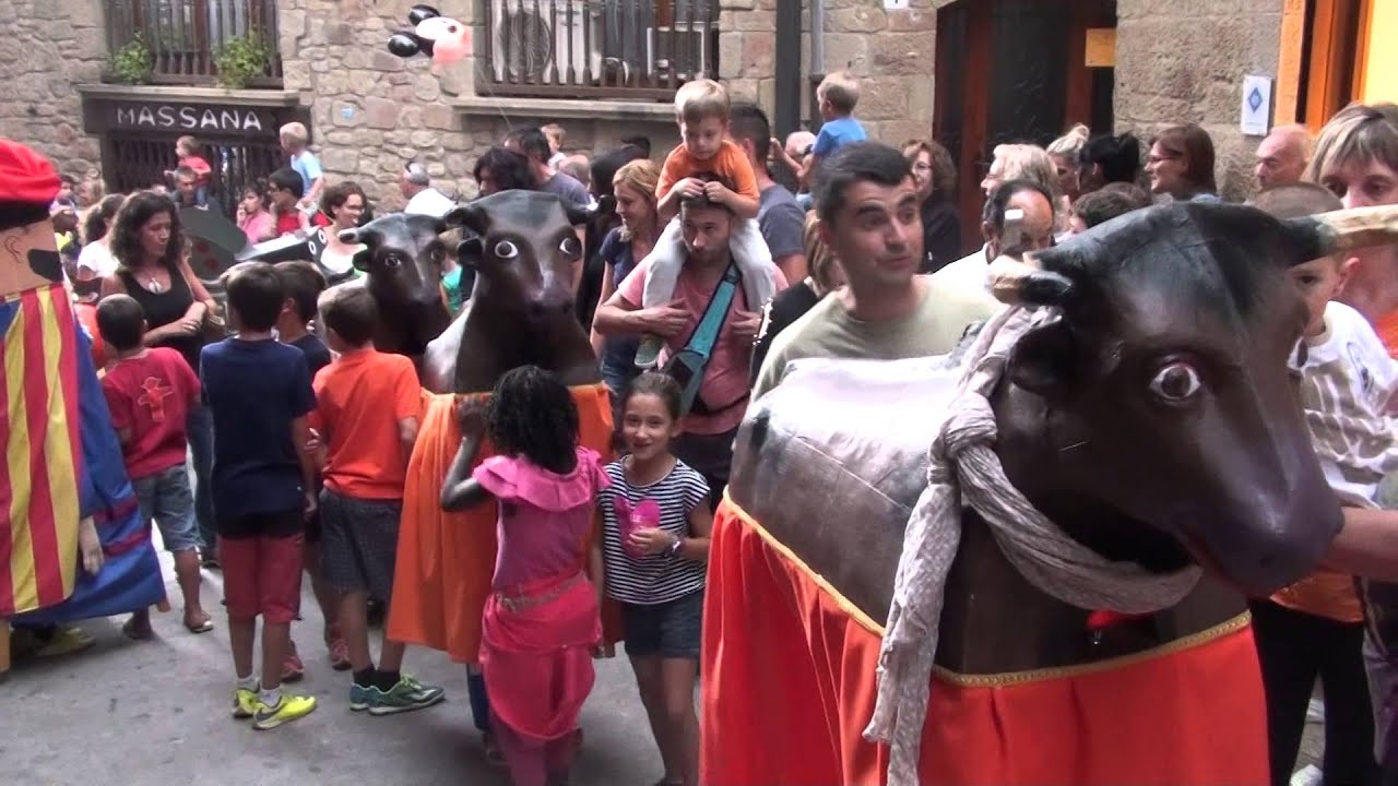 Cercavila Carrer Castell de la 18a TROBADA DE GEGANTONS DE #Solsona 2015
