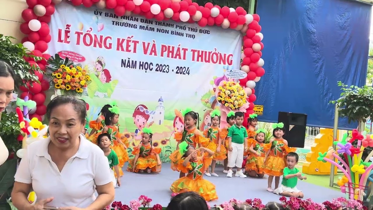 Biểu diễn lễ tổng kết lớp Chồi năm 2024