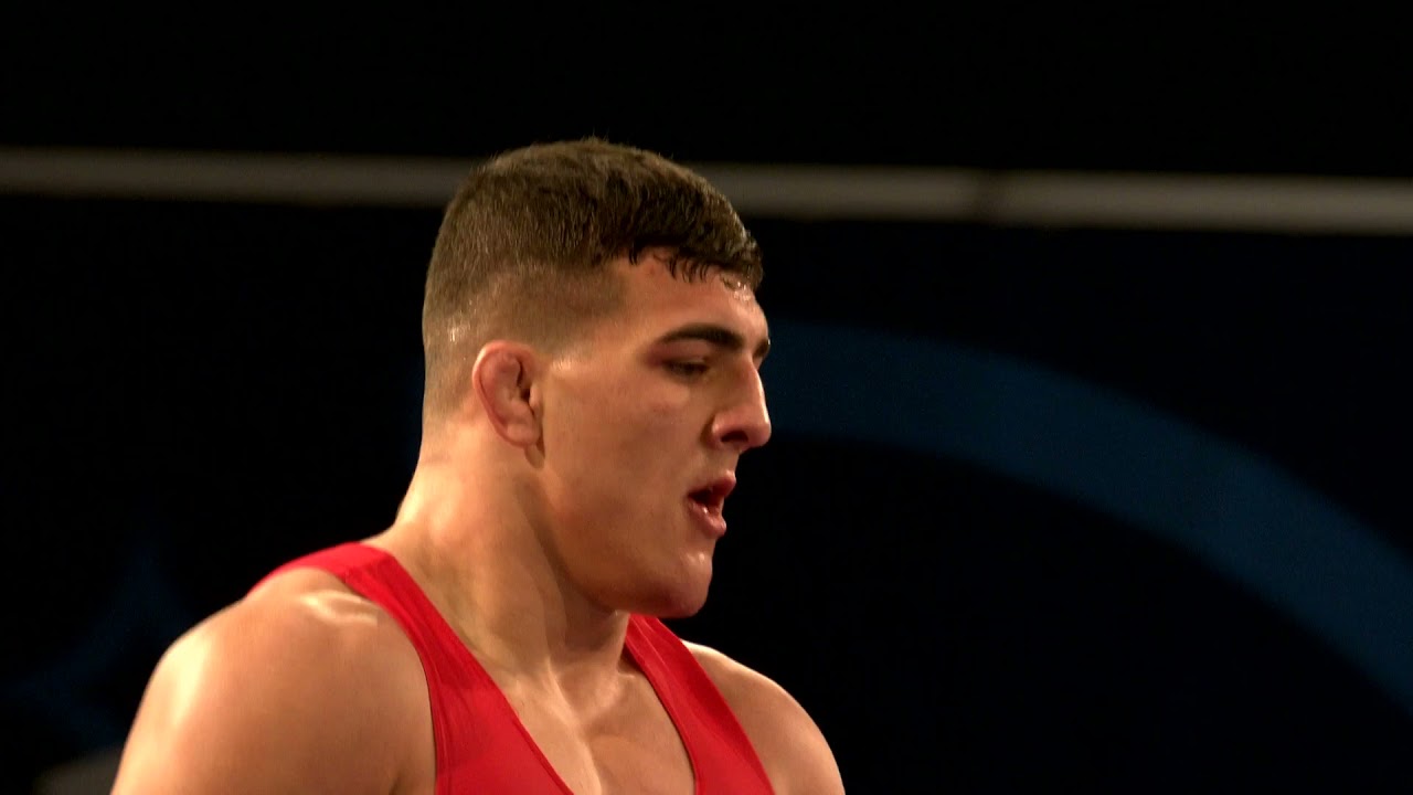 1/2 GR - 87 kg: D. LOSONCZI (HUN) v. S. SZYMONOWICZ (POL)