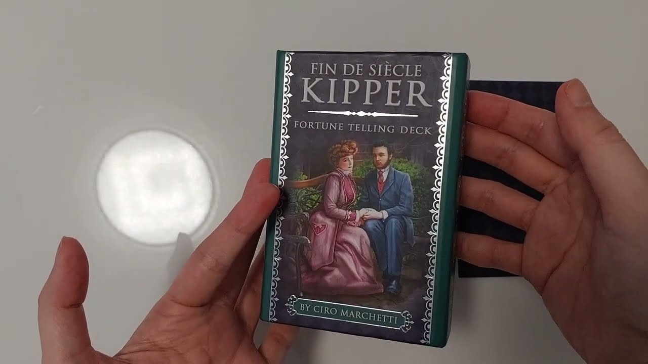 Fin De Siecle Kipper Flip Thru