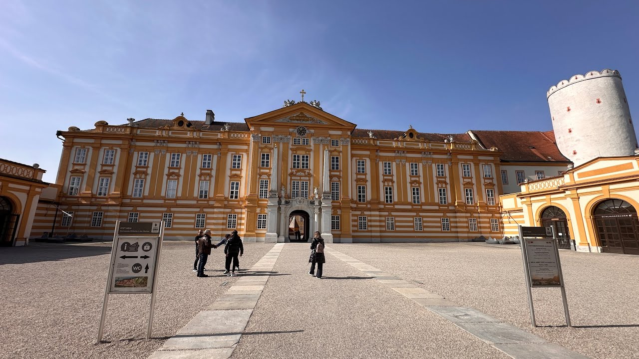 Melk Austria Walking Tour 🇦🇹 | Old Town & Abbey