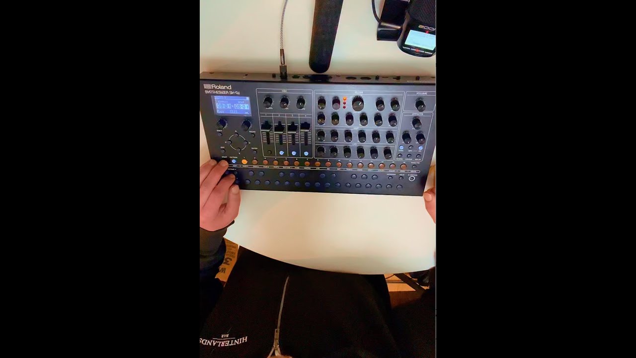 Roland SH-4D Dawless Techno | Ping Pong (Speedy J Cover)