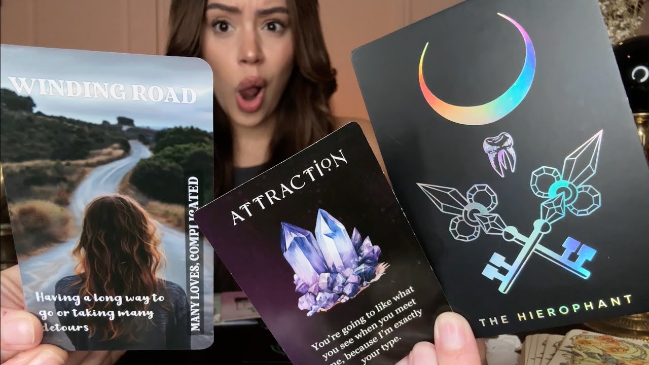 How Are You Meeting Your Future Husband ♥️✨🦢Pick a Card Tarot Reading 