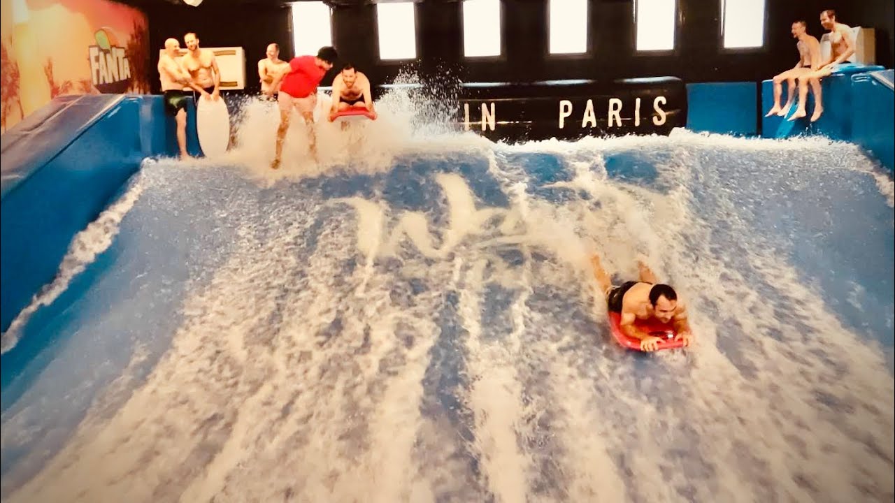 Wave in Paris